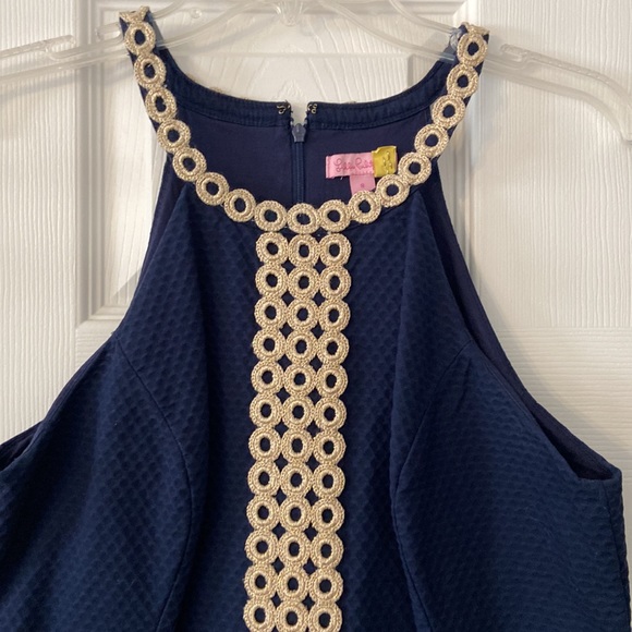 Lilly Pulitzer shift dress with gorgeous gold detailing excellent condition - Picture 2 of 12